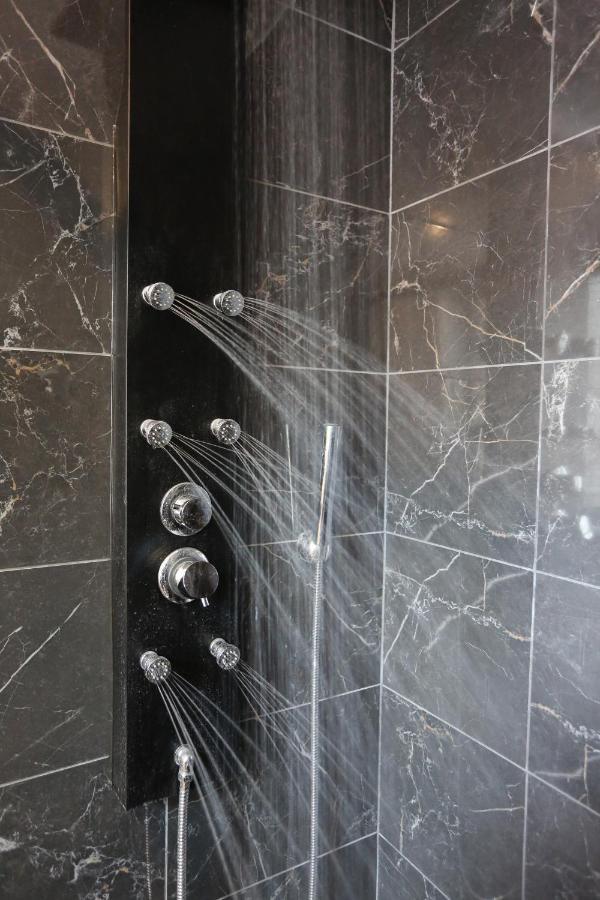 Les Perles Amienoises✩Black Pearl☆Hyper Centre☆ Amiens Exterior foto